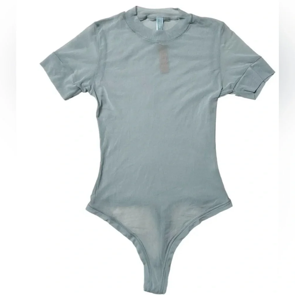 COPY - NWT skims summer mesh crew neck t shirt body suit size 4x